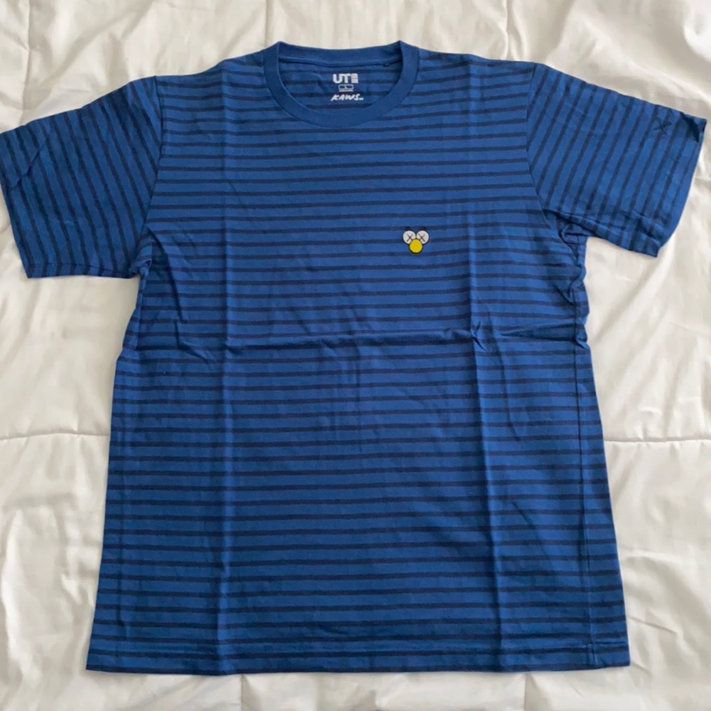 KAWS x Uniqlo T-shirt